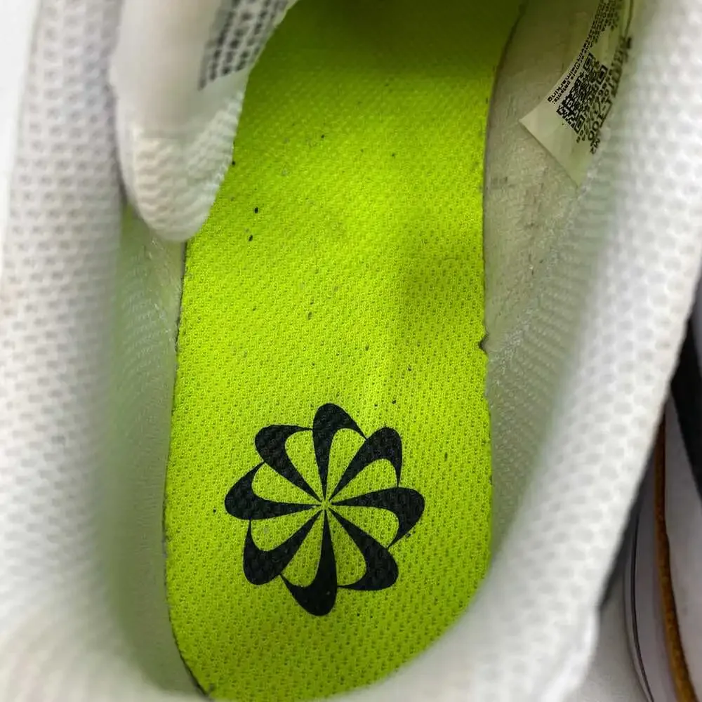 Nike White Court Legacy Sneakers | Women’s Size 6